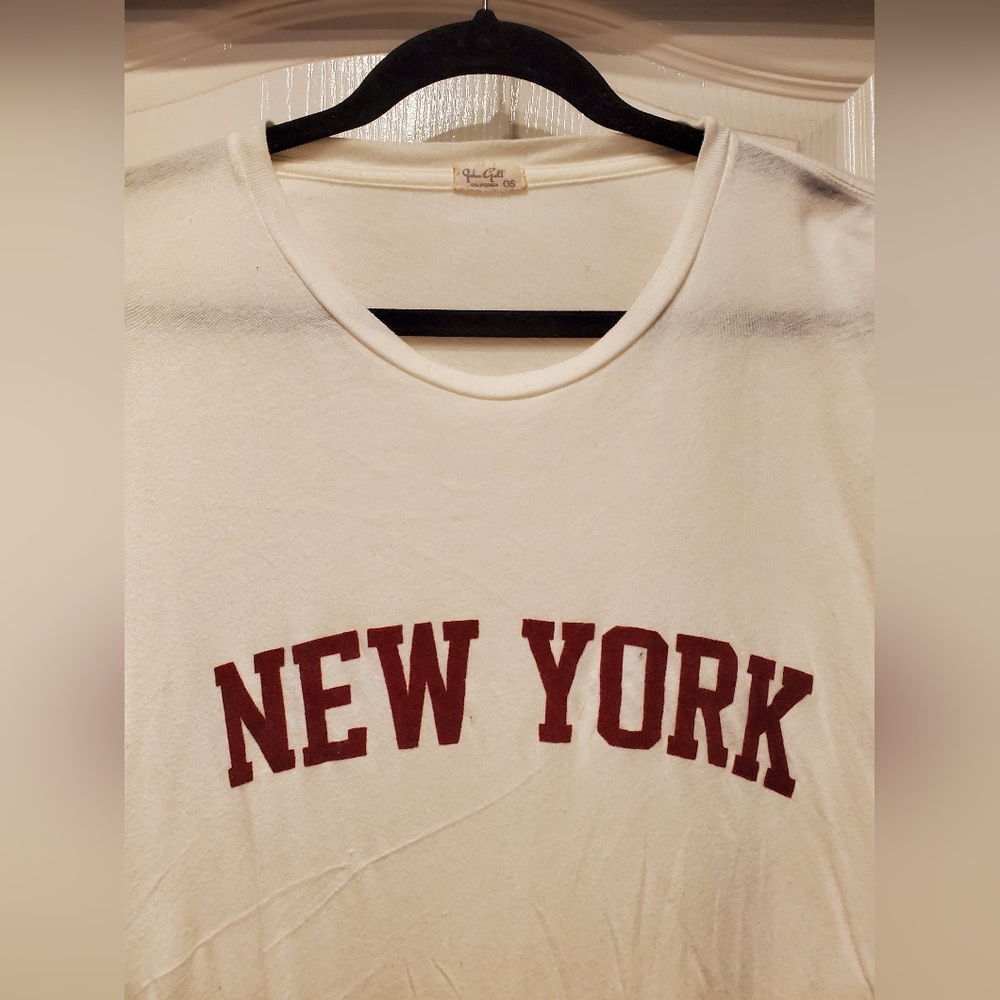 Brandy Melville John Galt New York T-shirt